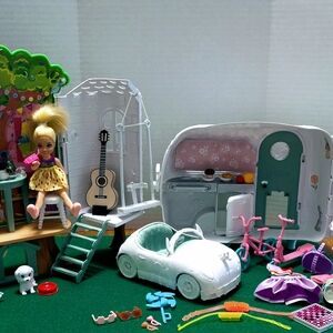 Girls' Playset Convertible Car and Doll Accessories - White and Pink